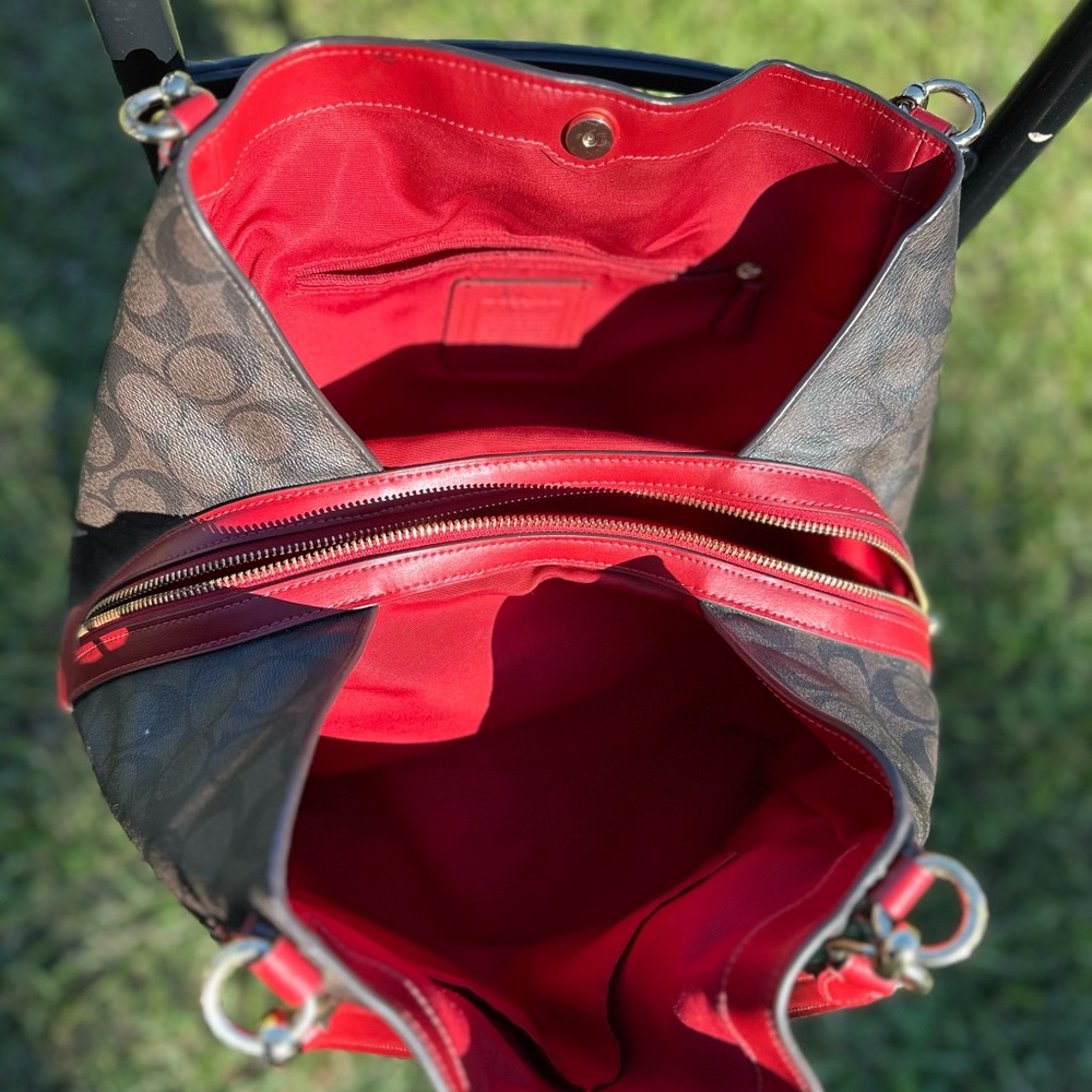 Shoulder bag